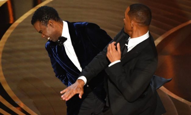 Will Smith Smacks The Sh*t Out Of Chris Rock At Oscars