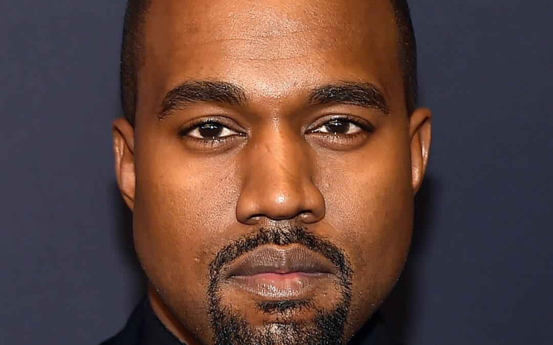 Kanye West New Album On The Way; Mix Btwn Pablo & College Dropout