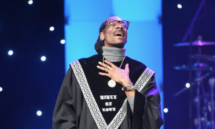 Snoop Dogg’s New Album Reaches No. 1 on Top Gospel Albums Chart